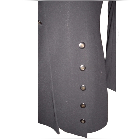 Francess & Rita Elegant Ladies Blazer Unique Design With Several Buttons Size 4 - Picture 2 of 6